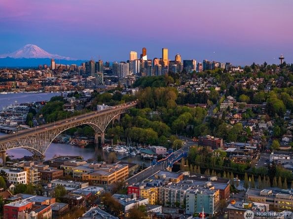 3606 Francis Avenue N, Seattle WA 98103