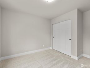 201 156th Place SW MG 13, Lynnwood WA 98087