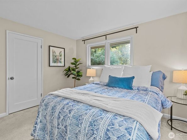 13523 23rd Place NE, Seattle WA 98125