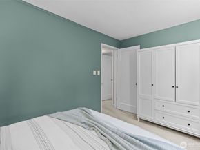 13523 23rd Place NE, Seattle WA 98125