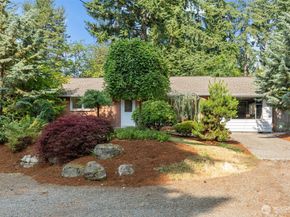 13523 23rd Place NE, Seattle WA 98125