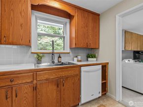 13523 23rd Place NE, Seattle WA 98125