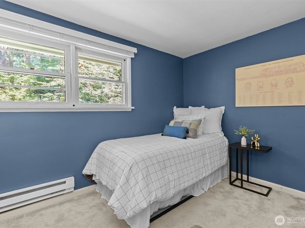 13523 23rd Place NE, Seattle WA 98125