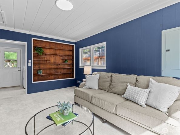 13523 23rd Place NE, Seattle WA 98125