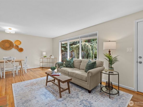 13523 23rd Place NE, Seattle WA 98125