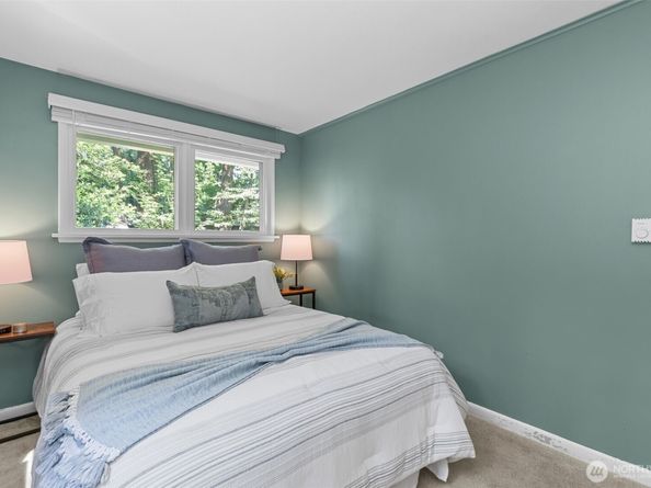 13523 23rd Place NE, Seattle WA 98125