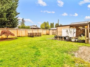302 1st Avenue E, Pacific WA 98047