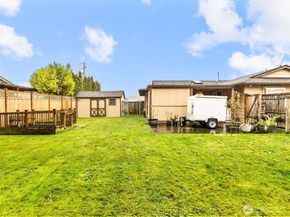 302 1st Avenue E, Pacific WA 98047