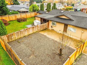 302 1st Avenue E, Pacific WA 98047