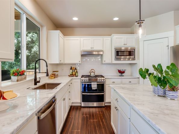 5120 NE 9th Place, Renton WA 98059