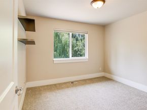 5120 NE 9th Place, Renton WA 98059