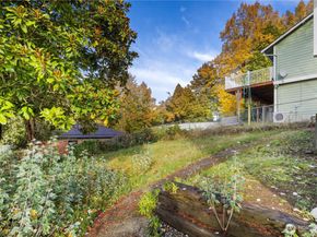 900 NE 105th St, Seattle WA 98125