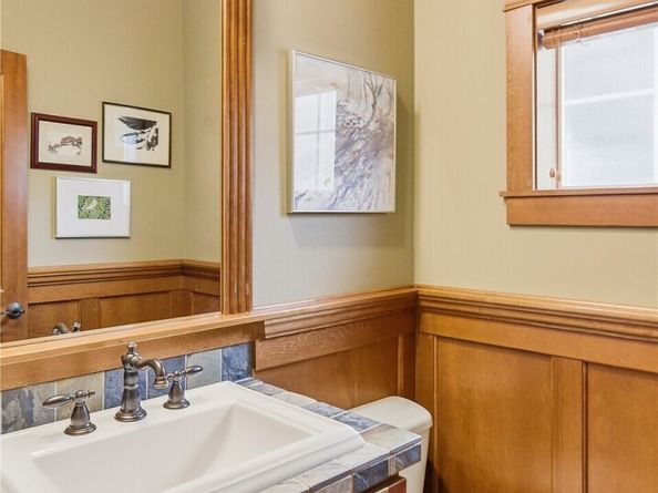 1607 Lyons Avenue NE, Renton WA 98059