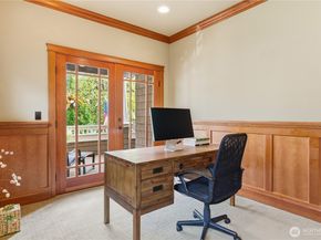 1607 Lyons Avenue NE, Renton WA 98059