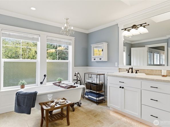 1607 Lyons Avenue NE, Renton WA 98059