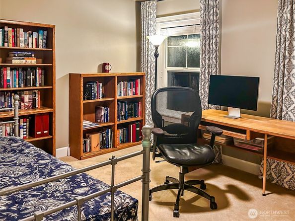 1607 Lyons Avenue NE, Renton WA 98059