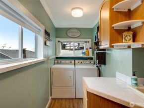 3112 Tulalip Avenue 1&2, Everett WA 98201