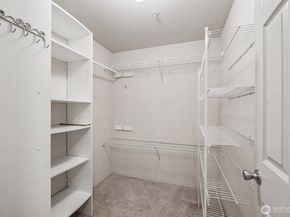 12505 4th Avenue W 2040, Everett WA 98204