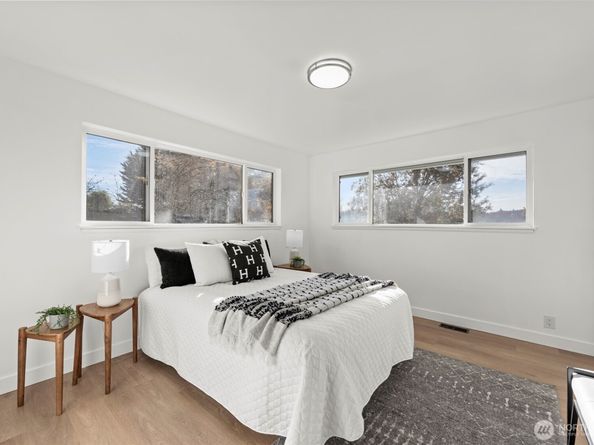 8305 Duncan Avenue S, Seattle WA 98118