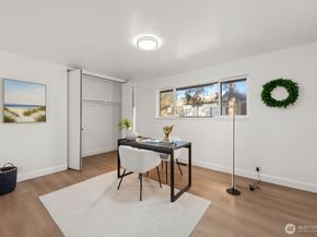 8305 Duncan Avenue S, Seattle WA 98118