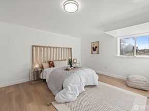 8305 Duncan Avenue S, Seattle WA 98118