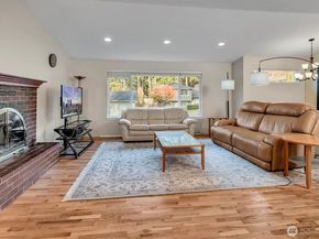 15035 NE 16th Street, Bellevue WA 98007