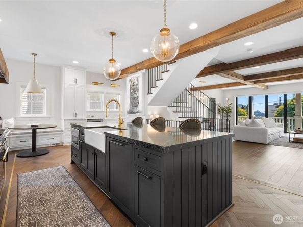 312 Prospect Street, Seattle WA 98109