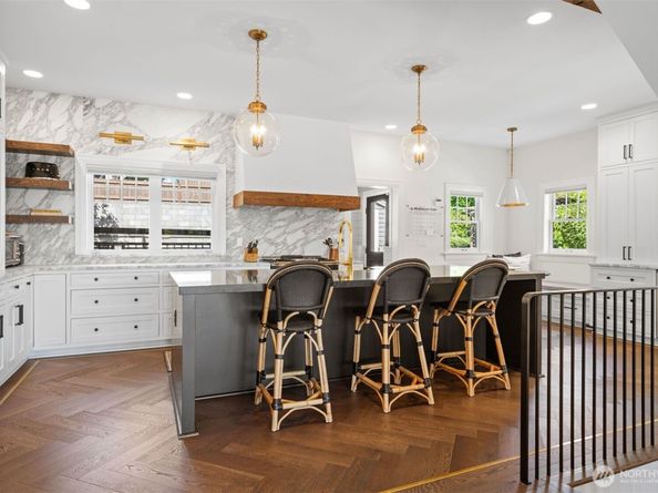 312 Prospect Street, Seattle WA 98109