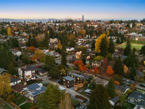 3415 48th Avenue SW, Seattle WA 98116