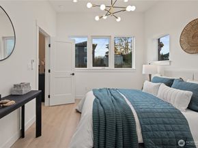 3415 48th Avenue SW, Seattle WA 98116