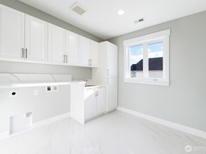 4679 S 144th Street, Tukwila WA 98168