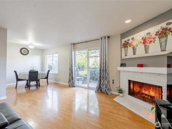 323 75th Street SE A14, Everett WA 98203