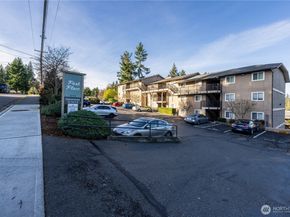 323 75th Street SE A14, Everett WA 98203