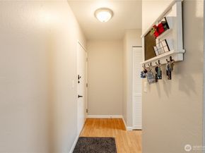 323 75th Street SE A14, Everett WA 98203