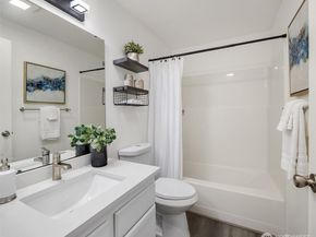 10215 NE 129th Lane, Kirkland WA 98034