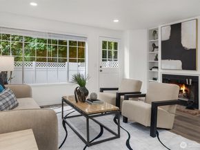 10215 NE 129th Lane, Kirkland WA 98034