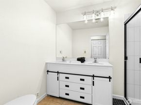 18901 61 Avenue NE, Kenmore WA 98028