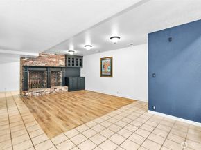 18901 61 Avenue NE, Kenmore WA 98028