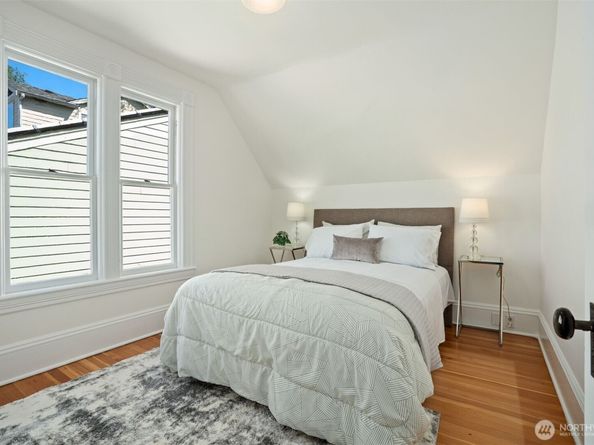 2016 14th Avenue W, Seattle WA 98119