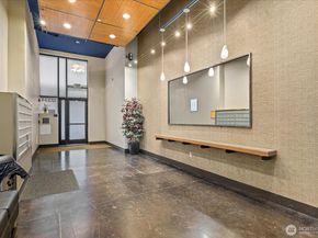 12334 31st Avenue NE 209, Seattle WA 98125