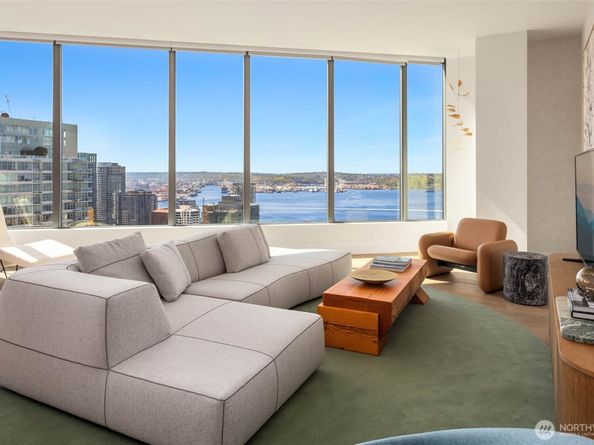 2510 6th Avenue 3903, Seattle WA 98121