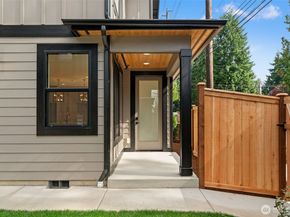 8005 131st Place NE, Kirkland WA 98033