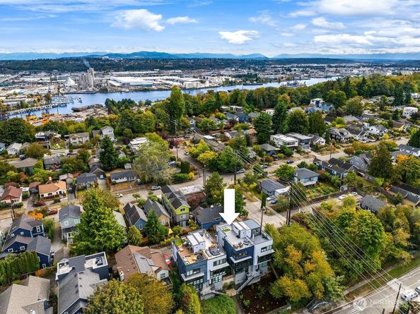 3856 21st Avenue SW, Seattle WA 98106