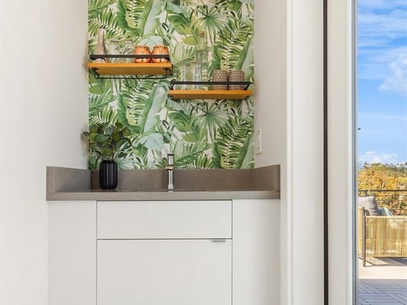 3856 21st Avenue SW, Seattle WA 98106