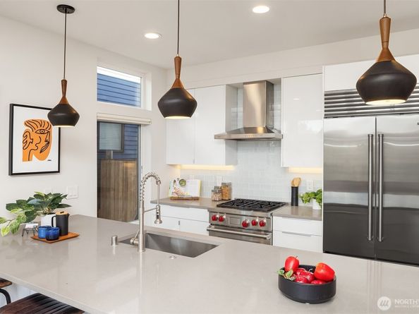 3856 21st Avenue SW, Seattle WA 98106