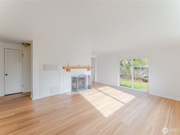 6416 NE 181st Street, Kenmore WA 98028