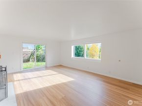 6416 NE 181st Street, Kenmore WA 98028