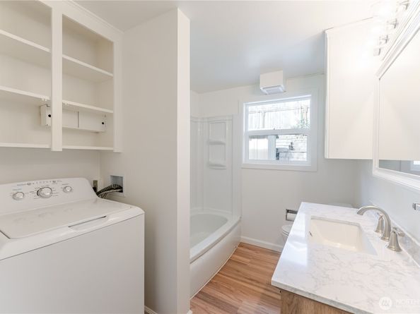 6416 NE 181st Street, Kenmore WA 98028