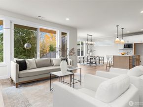 21418 116th Place SE, Kent WA 98031