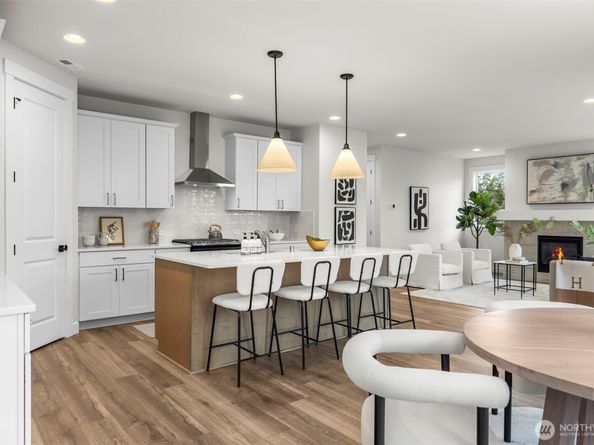 21418 116th Place SE, Kent WA 98031